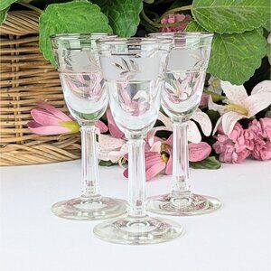 Set of 5 Vintage Libbey Silver Leaf Cordial Glasses 1960s Aperitif MCM Barware
